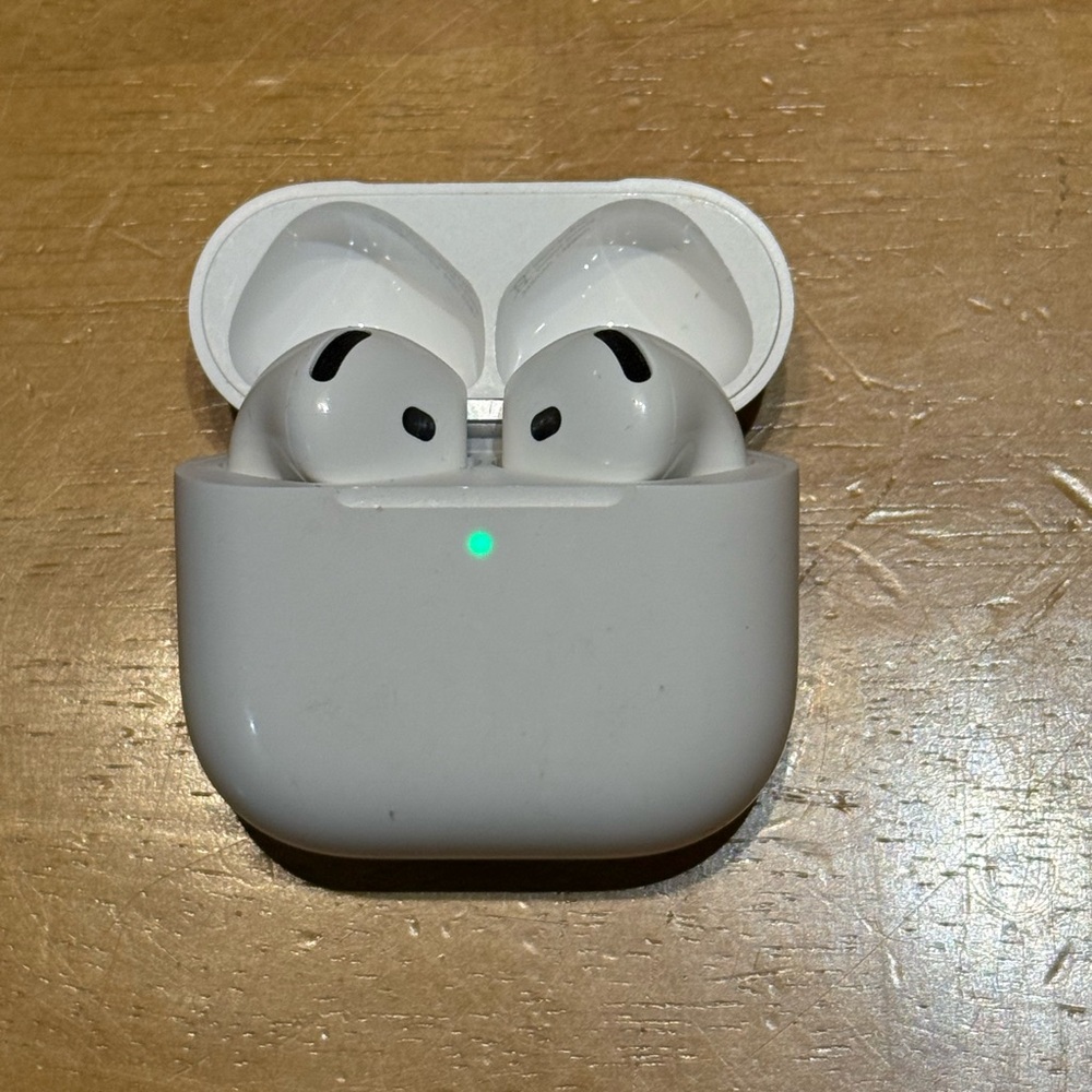AirPods 4 with Charging Case